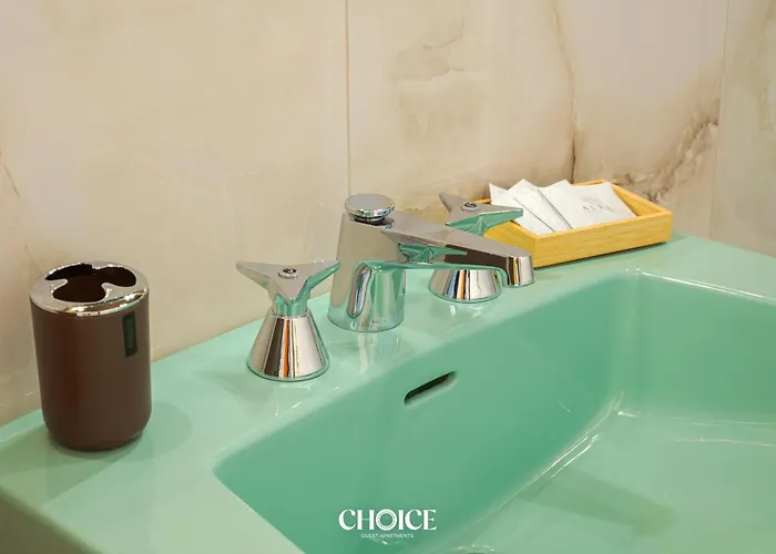Choice Guest *